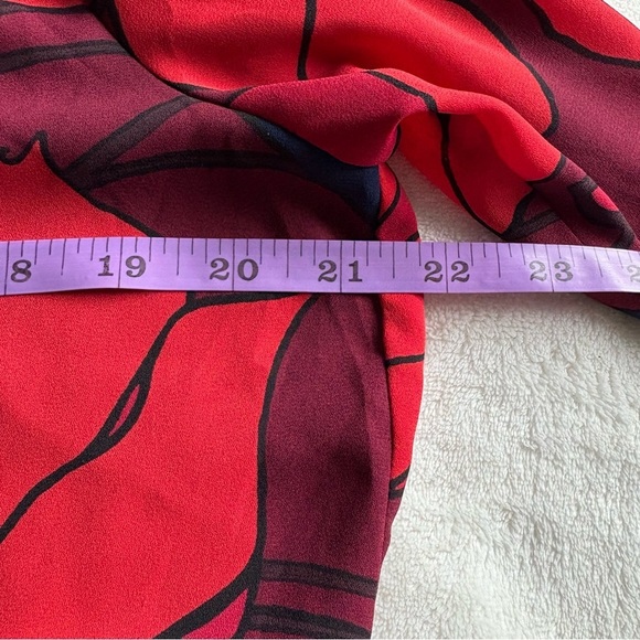 LOFT Red and Blue Floral Blouse - Picture 10 of 16